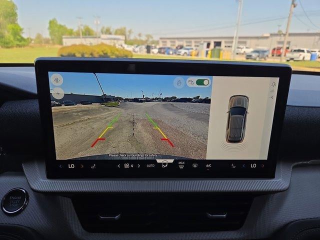 2025 Ford Explorer Active RWD