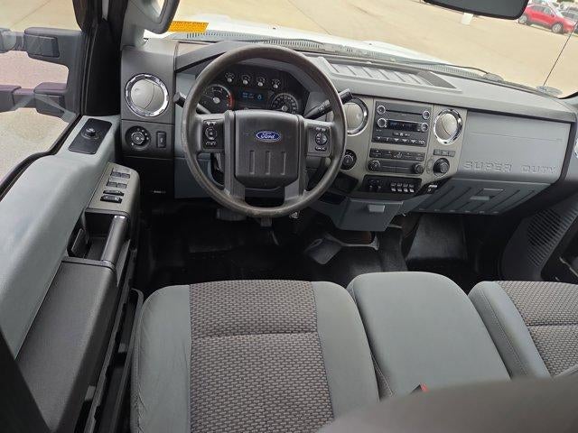 2012 Ford Super Duty F-250 SRW 4WD Crew Cab 6-3/4 Ft Box XL
