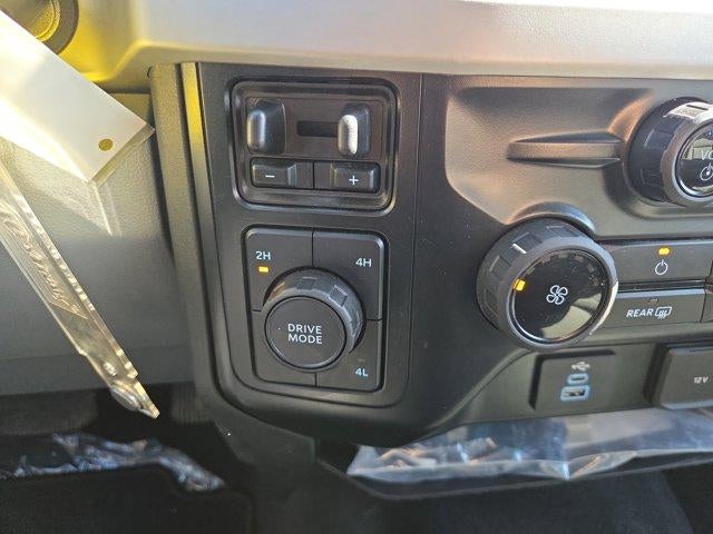 2024 Ford Super Duty F-250 SRW XLT 4WD Crew Cab 6.75' Box