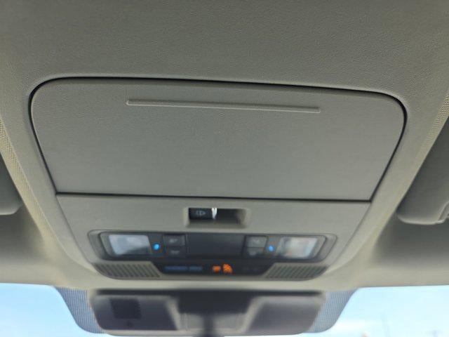 2024 Ford Super Duty F-250 SRW XLT 4WD Crew Cab 6.75' Box