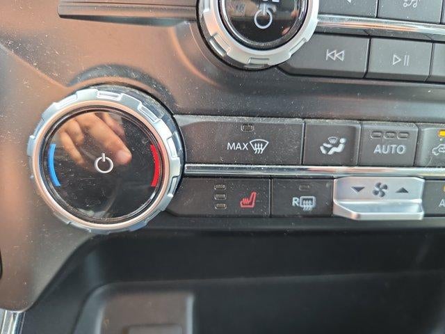 2022 Ford F-150 XLT 4WD SuperCrew 5.5' Box