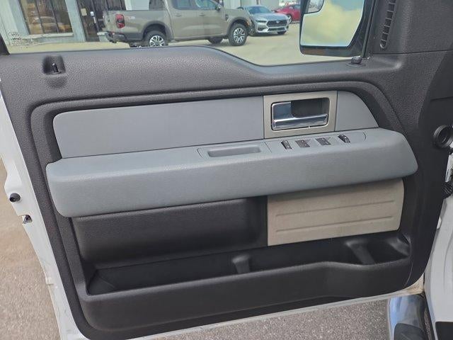 2011 Ford F-150 2WD SuperCab 6-1/2 Ft Box XLT