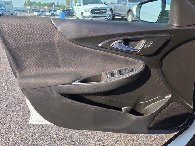 2023 Chevrolet Malibu 4dr Sdn LS w/1FL