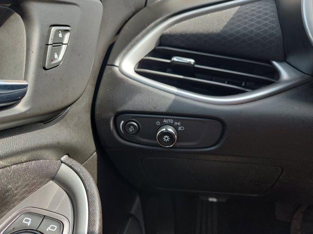 2023 Chevrolet Malibu 4dr Sdn 1LT