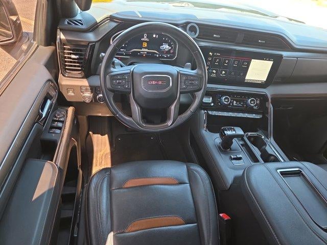 2022 GMC Sierra 1500 Crew Cab Short Box 4-Wheel Drive AT4
