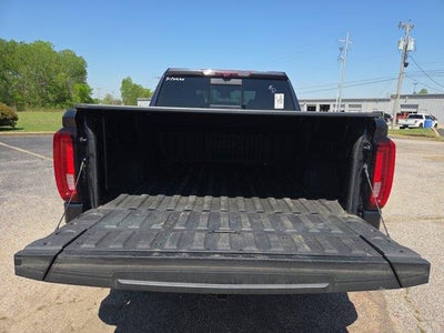2022 GMC Sierra 1500 Crew Cab Short Box 4-Wheel Drive AT4