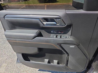 2022 GMC Sierra 1500 Crew Cab Short Box 4-Wheel Drive AT4