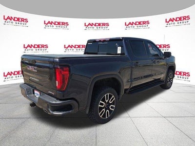 2022 GMC Sierra 1500 Crew Cab Short Box 4-Wheel Drive AT4