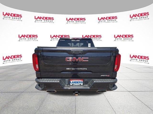2022 GMC Sierra 1500 Crew Cab Short Box 4-Wheel Drive AT4