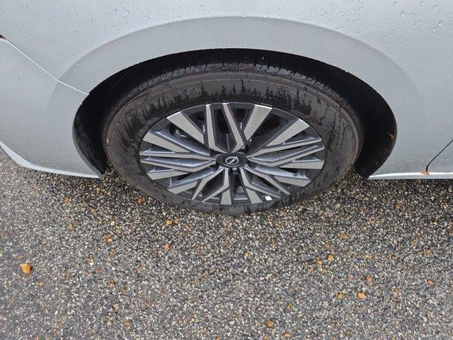 2026 Nissan Altima SV FWD