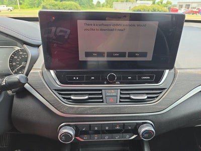 2024 Nissan Altima 2.5 SV Sedan