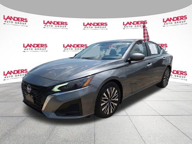 2024 Nissan Altima 2.5 SV Sedan