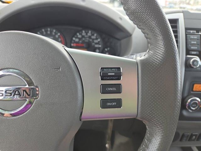 2017 Nissan Frontier Crew Cab 4x2 SV V6 Auto