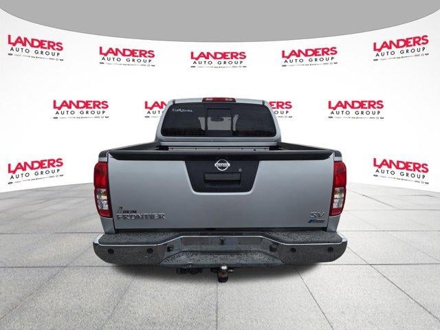 2017 Nissan Frontier Crew Cab 4x2 SV V6 Auto