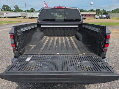 2024 Nissan Frontier Crew Cab 4x4 SV