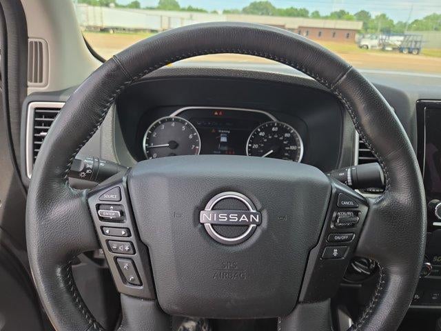 2024 Nissan Frontier Crew Cab 4x4 SV