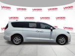 2023 Chrysler Pacifica Touring L FWD