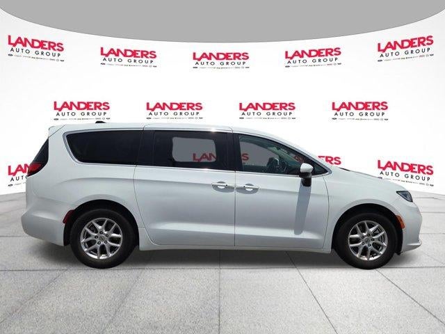 2023 Chrysler Pacifica Touring L FWD