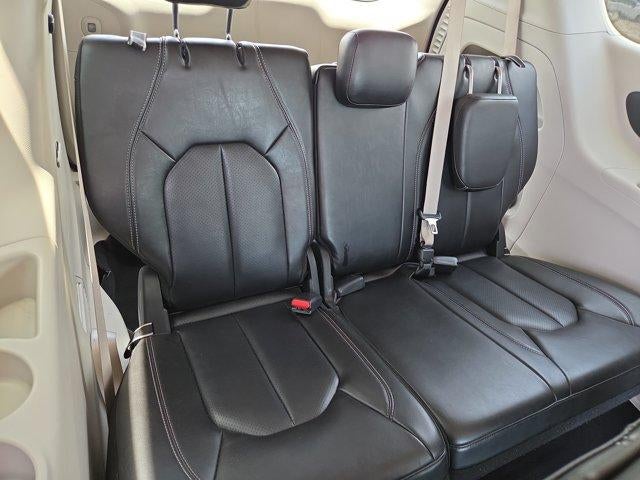 2023 Chrysler Pacifica Touring L FWD