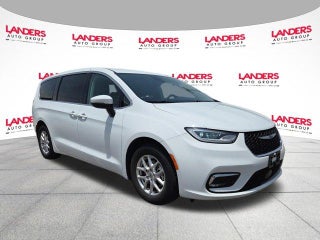 2023 Chrysler Pacifica Touring L FWD