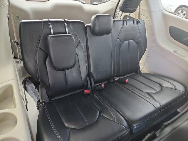 2023 Chrysler Pacifica Touring L FWD