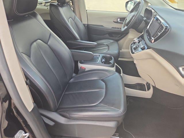 2023 Chrysler Pacifica Touring L FWD