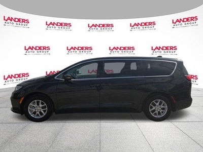 2023 Chrysler Pacifica Touring L FWD