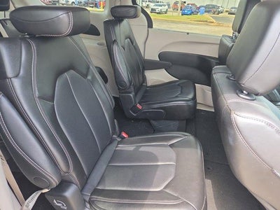 2024 Chrysler Pacifica Touring L FWD