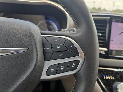 2024 Chrysler Pacifica Touring L FWD
