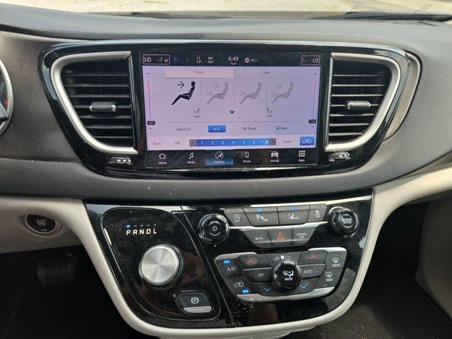 2024 Chrysler Pacifica Touring L FWD