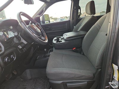 2024 RAM 3500 Tradesman 4x4 Crew Cab 8' Box