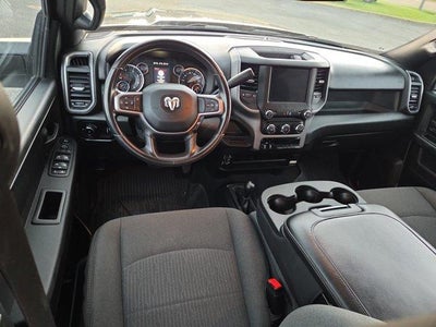 2024 RAM 3500 Tradesman 4x4 Crew Cab 8' Box