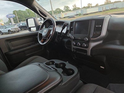 2024 RAM 3500 Tradesman 4x4 Crew Cab 8' Box