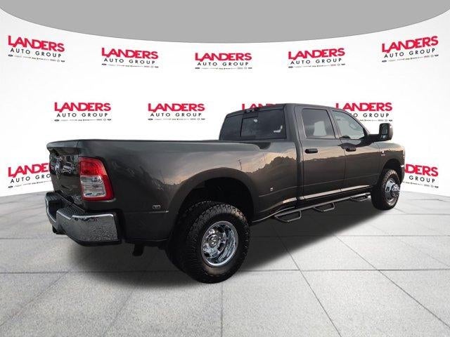 2024 RAM 3500 Tradesman 4x4 Crew Cab 8' Box