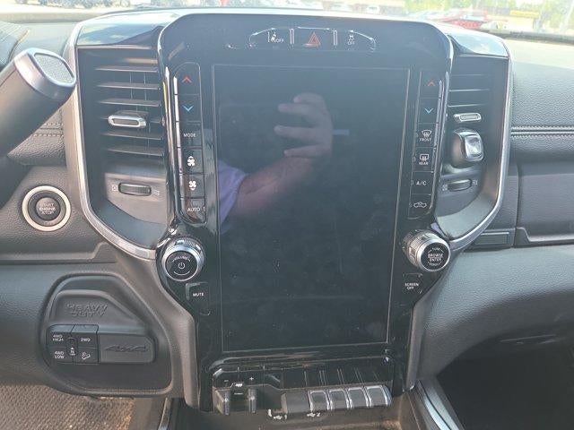 2020 RAM 2500 Laramie 4x4 Crew Cab 6'4" Box