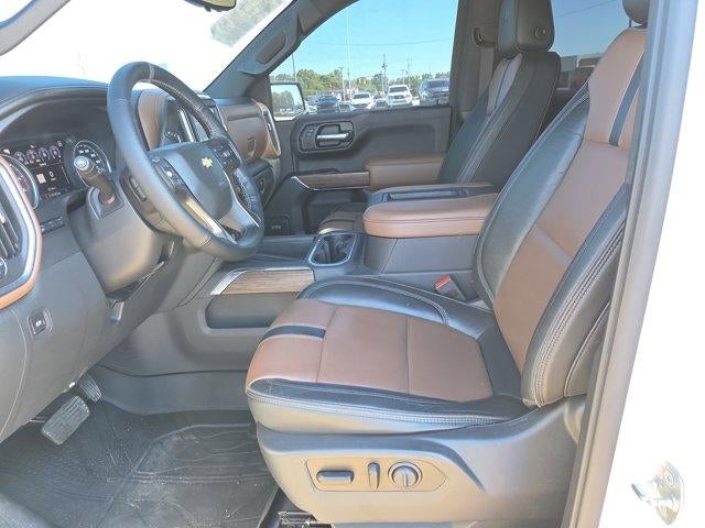 2020 Chevrolet Silverado 1500 Crew Cab Short Box 4-Wheel Drive High Country
