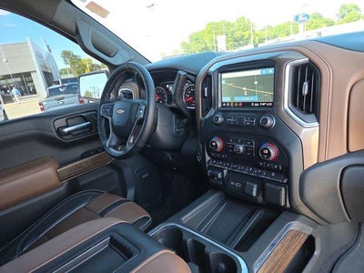 2020 Chevrolet Silverado 1500 Crew Cab Short Box 4-Wheel Drive High Country