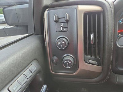 2018 GMC Sierra 1500 Crew Cab Short Box 4-Wheel Drive Denali