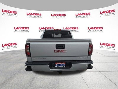 2018 GMC Sierra 1500 Crew Cab Short Box 4-Wheel Drive Denali