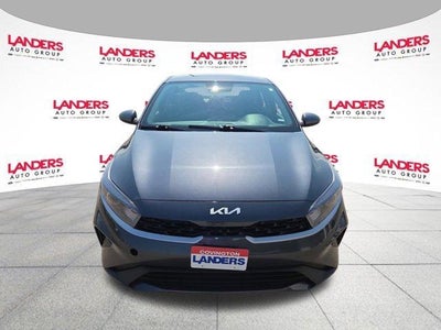 2023 Kia Forte LXS IVT