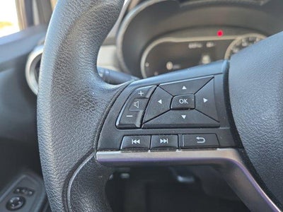 2021 Nissan Versa SV CVT