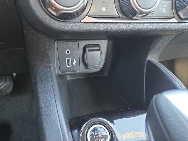 2021 Nissan Versa SV CVT