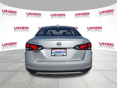 2021 Nissan Versa SV CVT