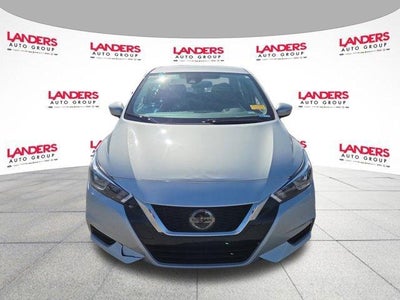 2021 Nissan Versa SV CVT