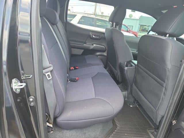 2022 Toyota Tacoma 4WD 4WD SR Double Cab 5' Bed V6 AT (GS)