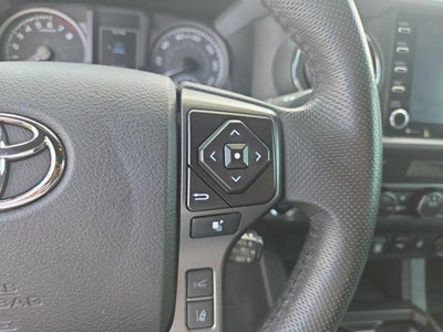 2022 Toyota Tacoma 4WD 4WD SR Double Cab 5' Bed V6 AT (GS)