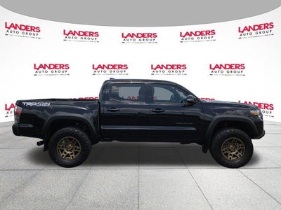 2022 Toyota Tacoma 4WD 4WD SR Double Cab 5' Bed V6 AT (GS)