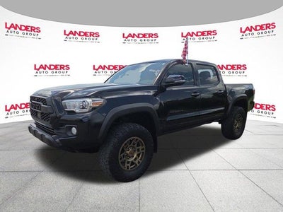 2022 Toyota Tacoma 4WD 4WD SR Double Cab 5' Bed V6 AT (GS)