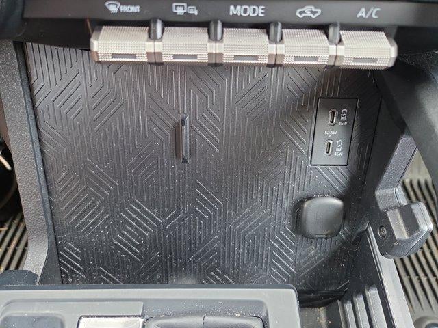 2025 Toyota Tacoma 4WD 4WD SR5 Double Cab 5' Bed AT (GS)