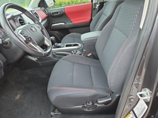 2023 Toyota Tacoma 2WD 2WD SR Double Cab 5' Bed I4 AT (GS)